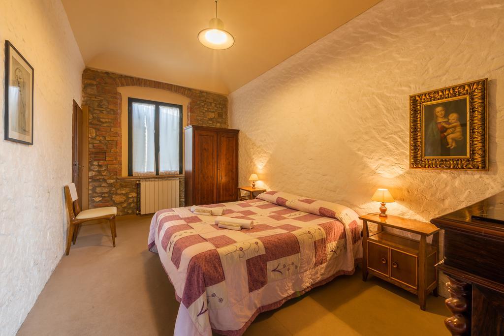 Agriturismo Santa Croce San Gimignano Quarto foto