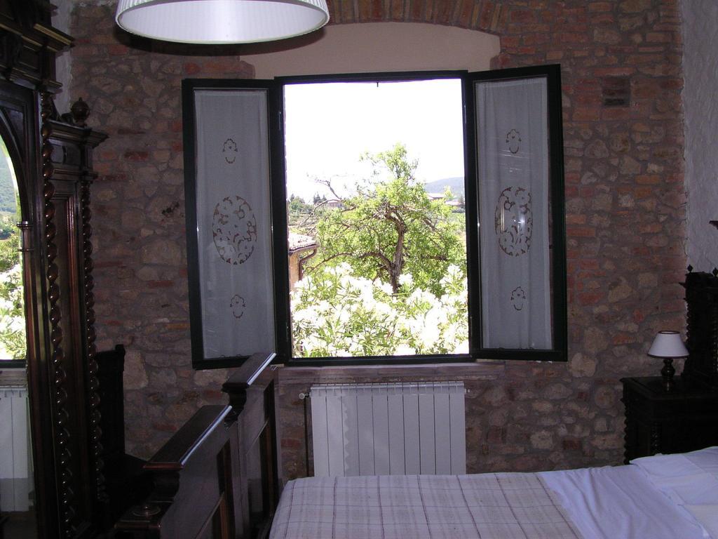 Agriturismo Santa Croce San Gimignano Quarto foto