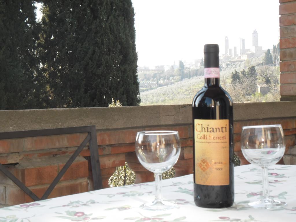 Agriturismo Santa Croce San Gimignano Quarto foto